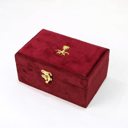 علبة عود مخمل خمري - ربع كيلو