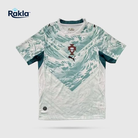 تيشيرت البرتغال الثاني