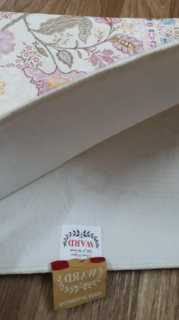 طقم سجاده صلاه بنقوش زهريه باللون الأخضر