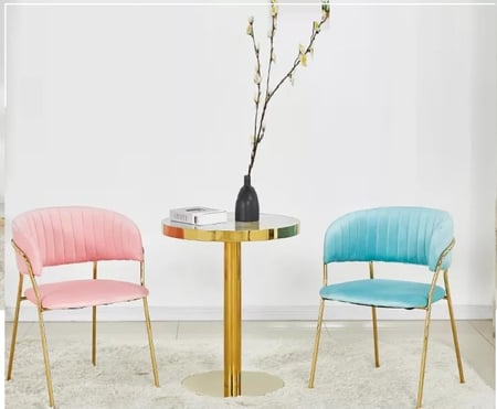 2 كرسي وطاولة F-223