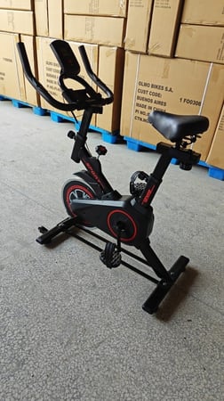 دراجة رياضية مغناطيسية