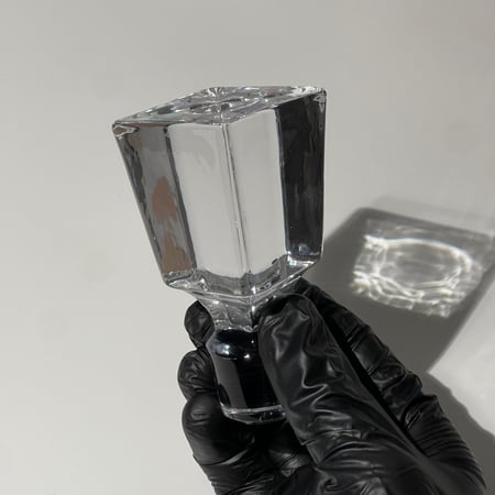 دورق زجاجي بسعة 960 مل مع كاس