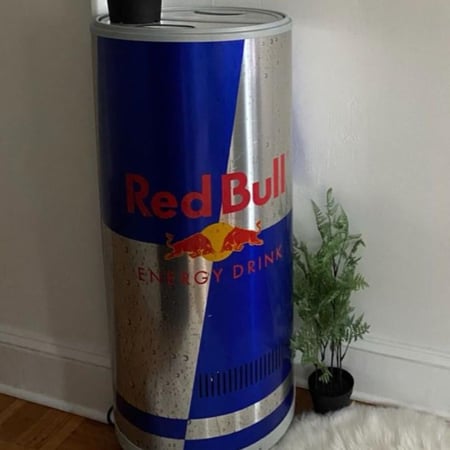ثلاجة رد بول Redbull وكالة (طلب مسبق)