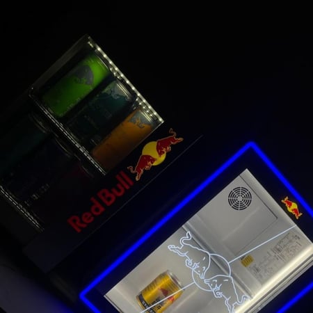 ثلاجة رد بول مبني Red bull (توصيل مباشر)