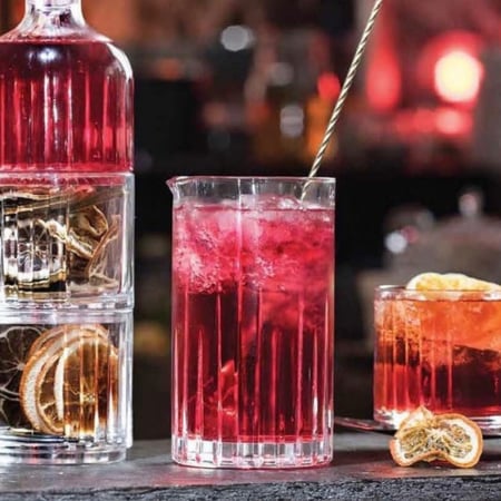 كأس زجاجي للخلط