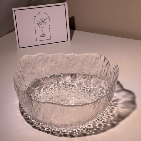 صحن مجوف زجاجي شفاف