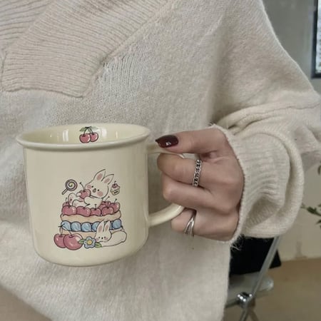 كوب بنمط كرتوني ع شكل كرز بسعة 355 مل