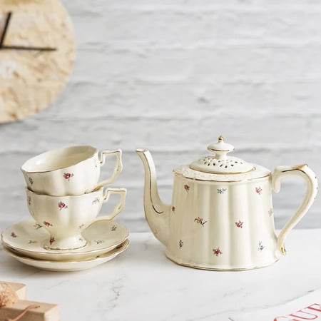 كوب بـ تصميم أوروبي بسعة 200 مل