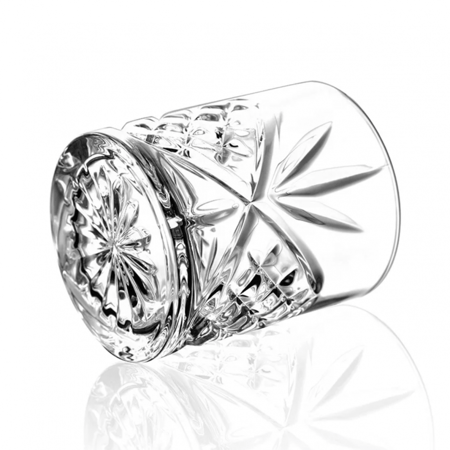 كأس زجاجي بتصميم بارز بسعة 270 مل