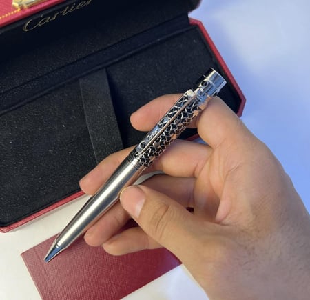 قلم كارتييه ألماني