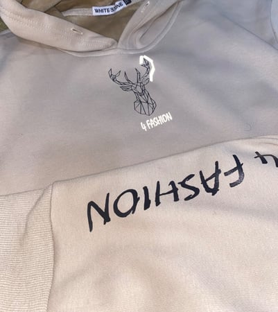 بلوفر رجالي بيج