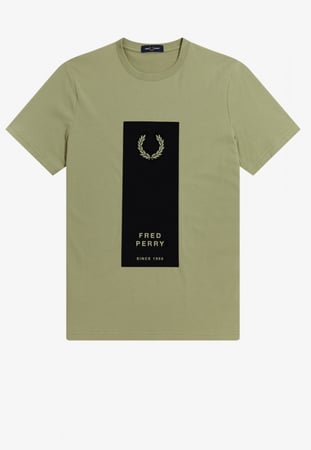 فريد بيري تي شيرت