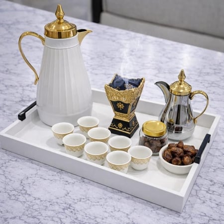 صينية قديم بطبقة جلد