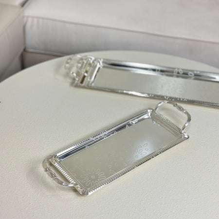 صينية تقديم معدن