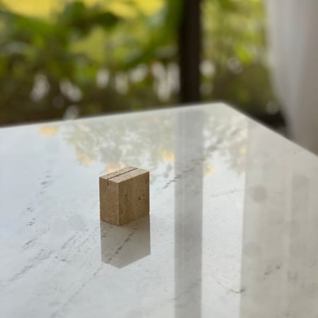 حامل كروت رخام ترفنتينو