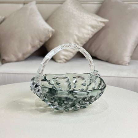 تقديمة زجاج مميزة