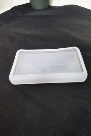 قالب مستطيل مجوف