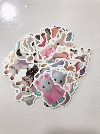 سيلفينيان فامليز