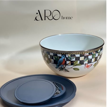 طبق تقديم سلطه