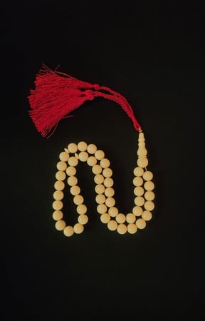 مسبحة زعفران