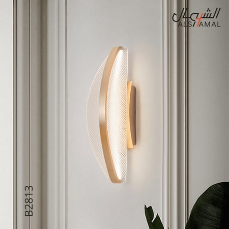 ابليك جداري مودرن ذهبي LED