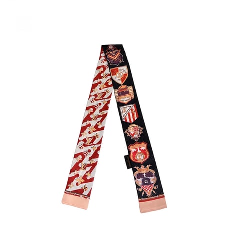 Louisi Vuitton لويس فيتونا