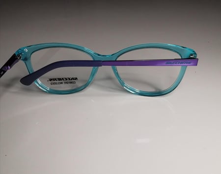 نظارة سكيتشرز Skechers 1685 084