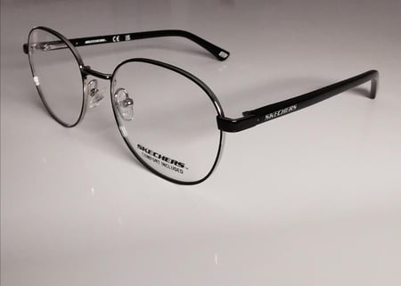 نظارة سكيتشرز Skechers 2239 001