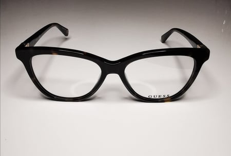 نظارة جيس Guess 5219 052