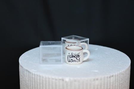 مجموعه (12) كاسات سرميك اسود  عبارة رمضان يجمعنا