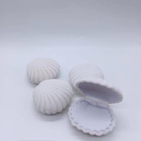 مجموعه (12)صدفة ابيض للمجوهرات