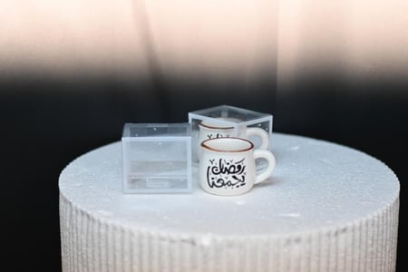 مجموعه (12) كاسات سرميك اسود  عبارة رمضان يجمعنا