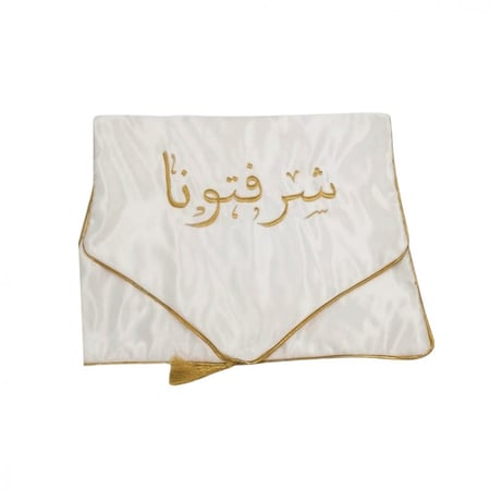 مفرش طاولة مزخرف بعبارة مقاس 60×36سم