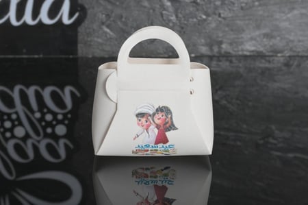 مجموعه (12) شنطة حلد لتوزيعات العيد