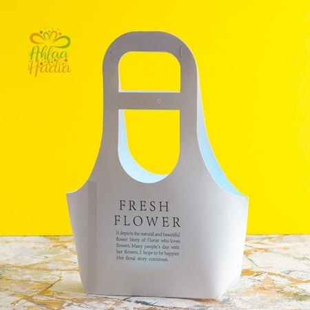 مجموعة (12) حامل ورقي للهدايا والورد اللون ابيض