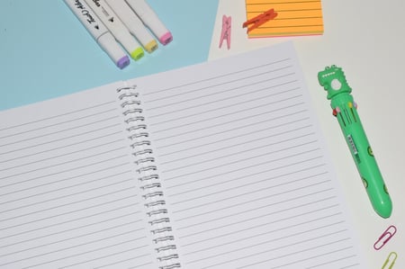 دفتر شخصية كرتونية