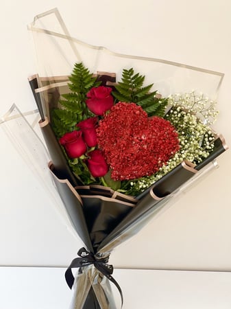 باقه على شكل قلب