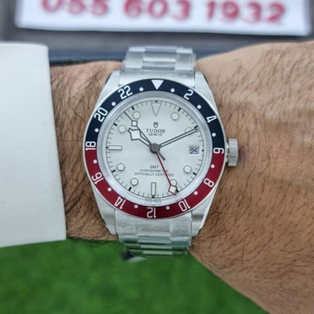 ساعة تيودور بلاك باي GMT بيبسي