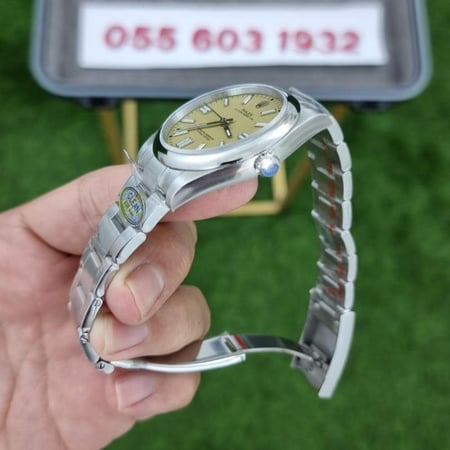 شراء ساعة رولكس الجديدة