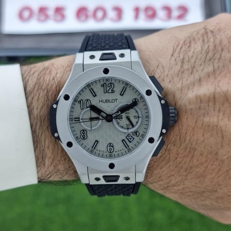 ساعة هوبلت بيق بانق