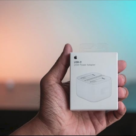 فيش ابل - شاحن ابل 20 واط ابل الوكالة من ابل 195949121326