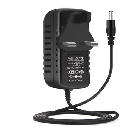 محول طاقة عالمي من سكاي ماكس تيار متردد 5 فولت 2 امبير شاحن لجهاز الاستقبال الصغير واشرطة اضاءة LED وكاميرا سي تي في أسود = 2020