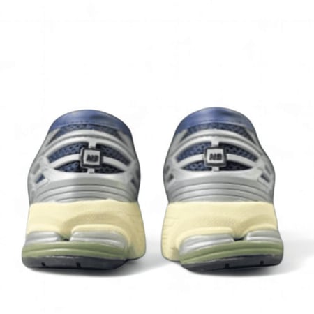NEW BALANCE 1906L