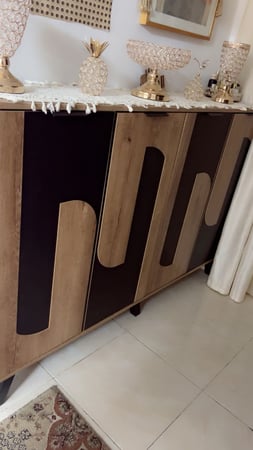 خزانة أحذية خشبية واسعة 2 اقسام 5 مستويات صناعة ماليزي - خشبي مع أسود