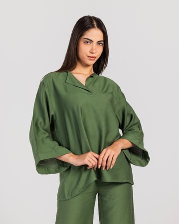 طقم كتان قطعتين - زيتي