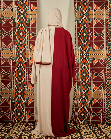 شرشف صلاة بلونين البيج و العودي -سحاب