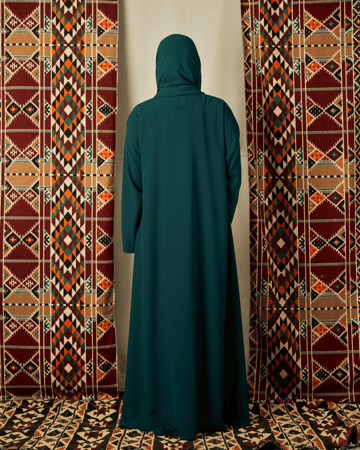 عباية خضراء كريب بقصة كلوش