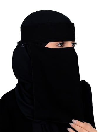 نقاب مقوى وسط بشعار MT