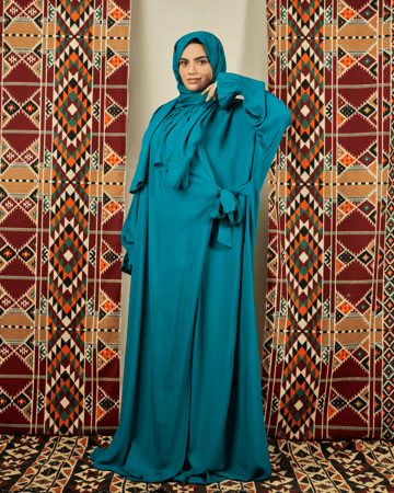 شرشف صلاة تركوازي فاتح - لف بربطة جانبية