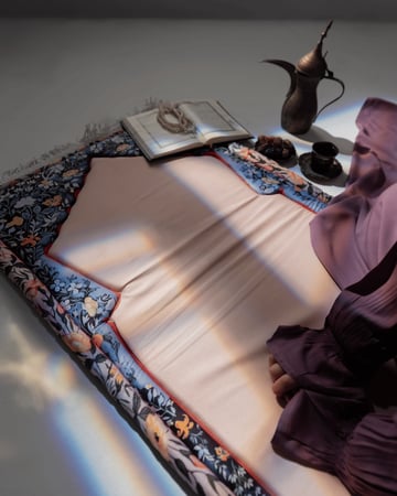 سجادة صلاة حلة الإحسان